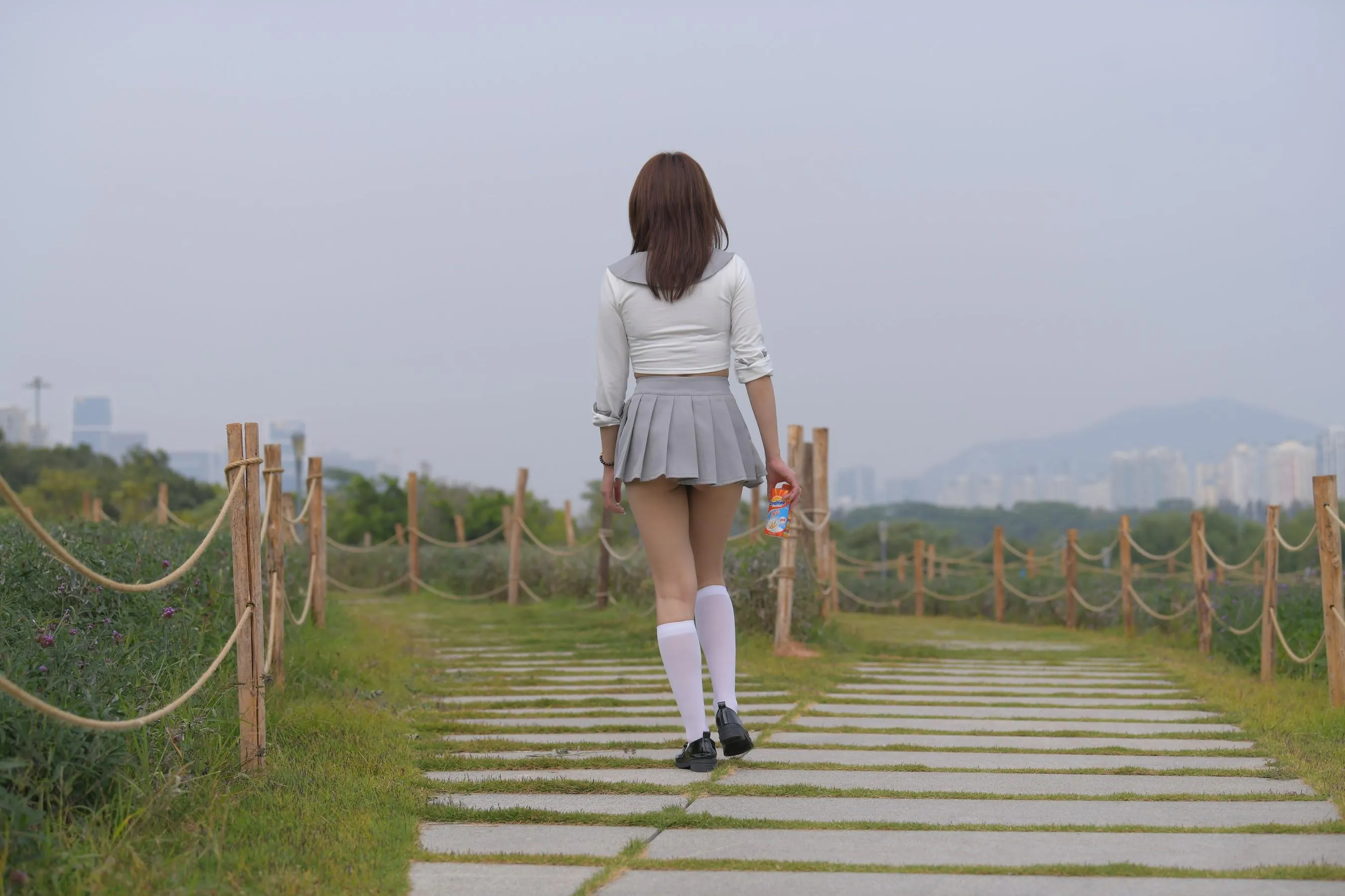 [魔镜街拍] NO.095 性感动人的小百褶裙美女 [763P]插图